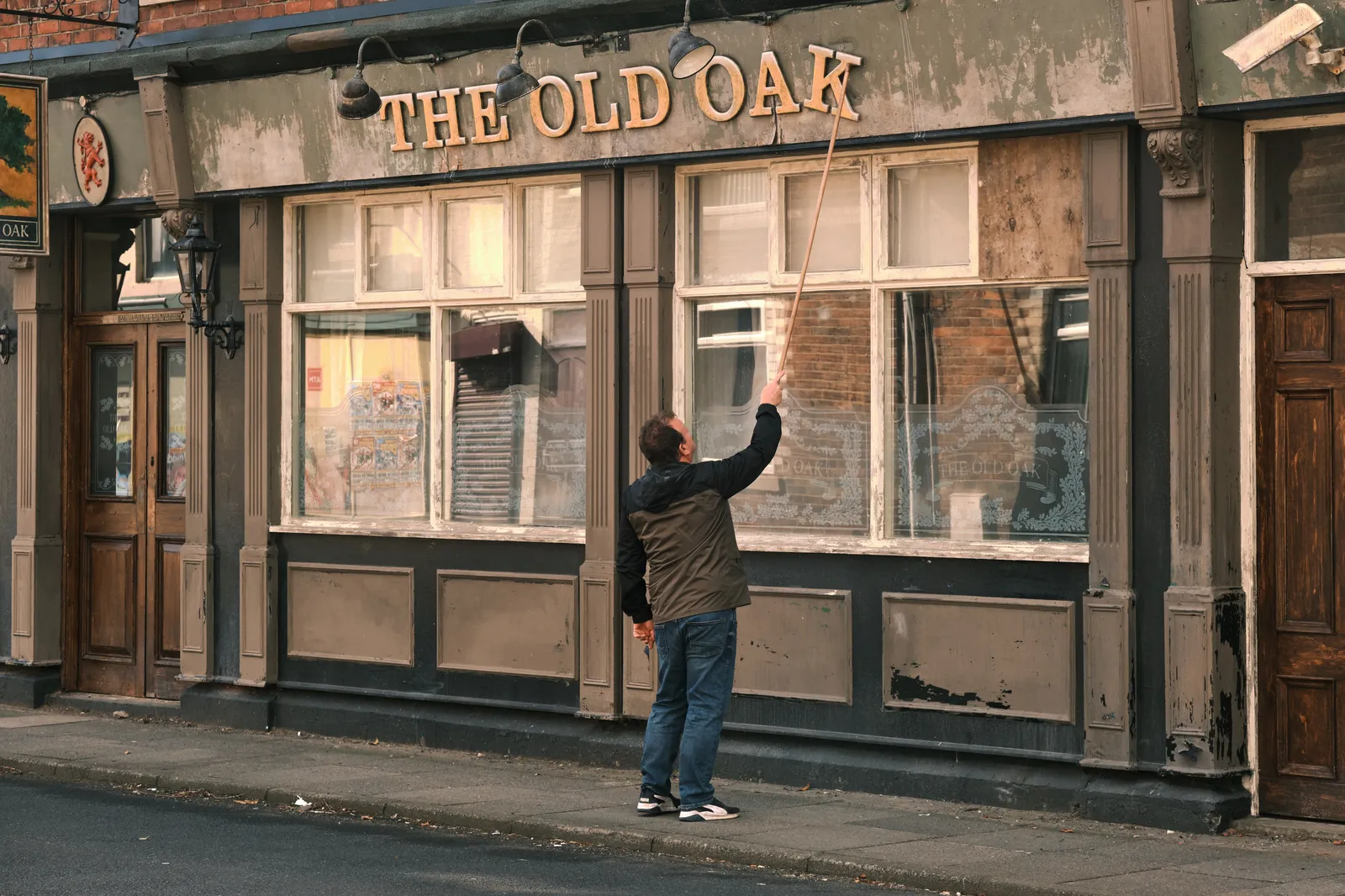 THE OLD OAK, regia Ken Loach